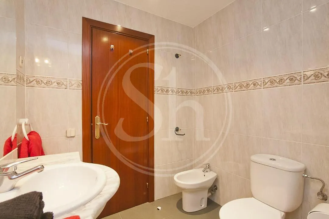 Bonito Apartamento En Monumental Barcelona 0*,